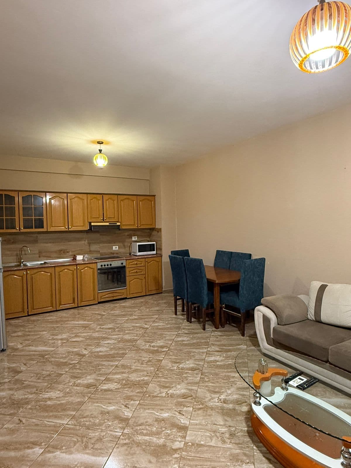 Jepet apartament 2+1+2 me qera ne Astir (Green City) 2