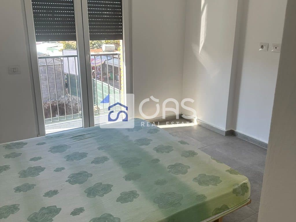 Jepet me qera Apartamenti 2+1 Kamez 4