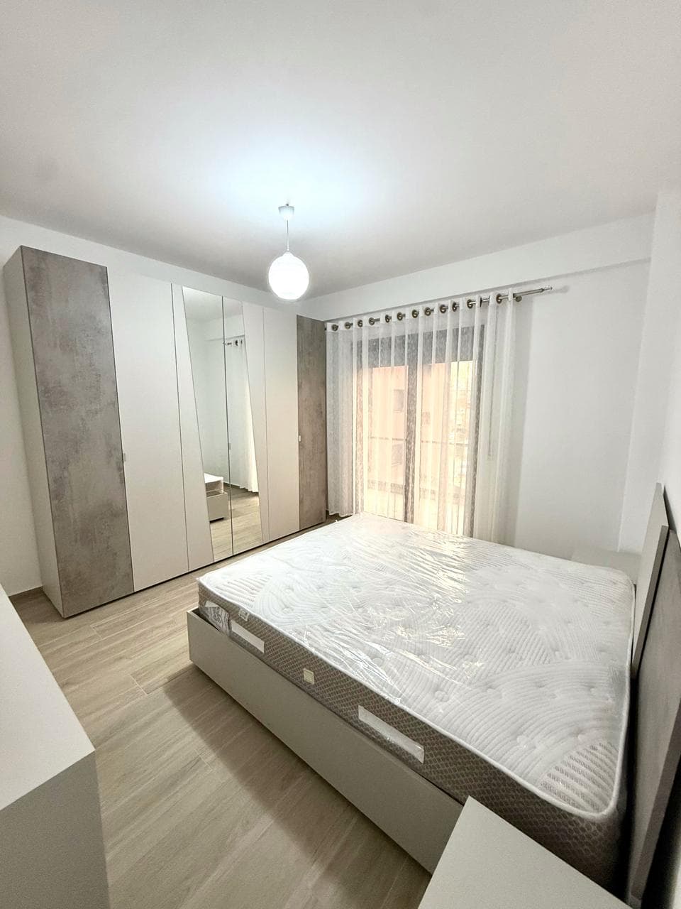 Apartament 2+2 Me Qira në Astir, Tiranë - 700€ | 105 m² 4
