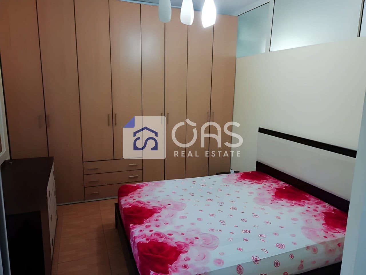 Jepet me qera apartament 1+1 Sauk 2