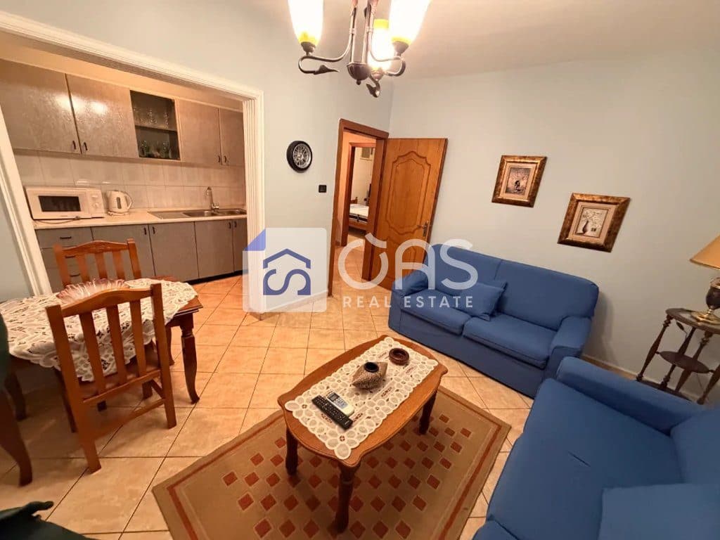 Jepet me qera apartament 2+1 Ne Porcelan