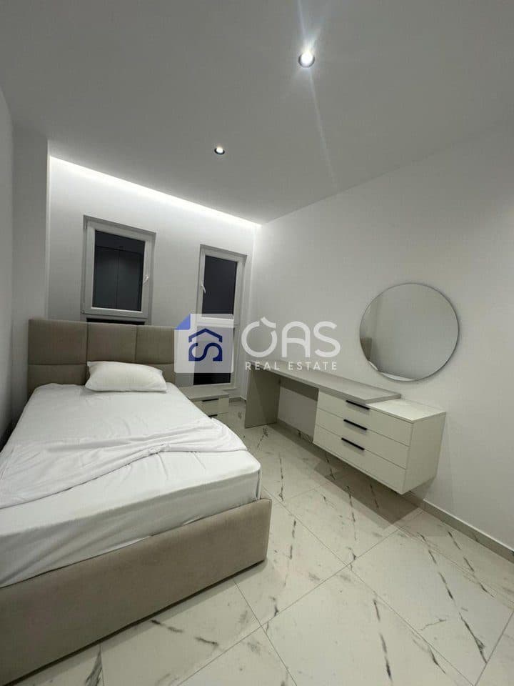 Jepet me qera apartament 2+1+2 Ne Laprak 4