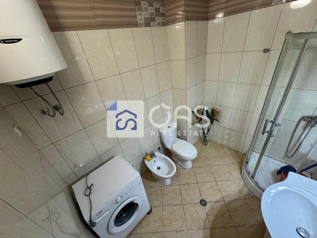 Jepet me qera Apartamenti 2+1 Astir 4