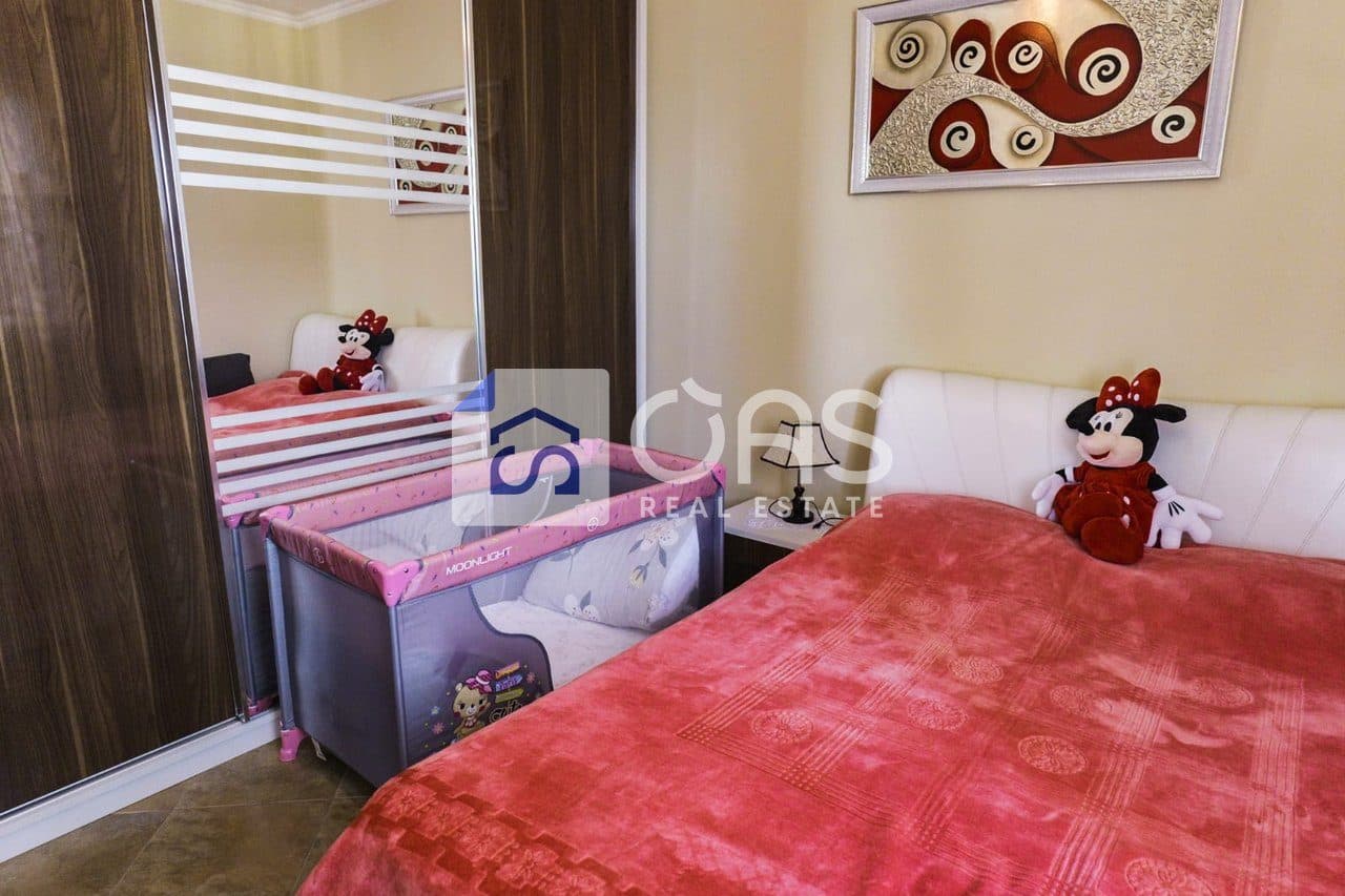 Shitet apartament 2+1+2 ne Vlor. 4