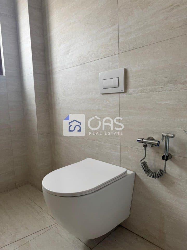 Jepet Apartment me qera 3+1 UNIVERSITETI MARIN BARLETI (+PARKIM) 4