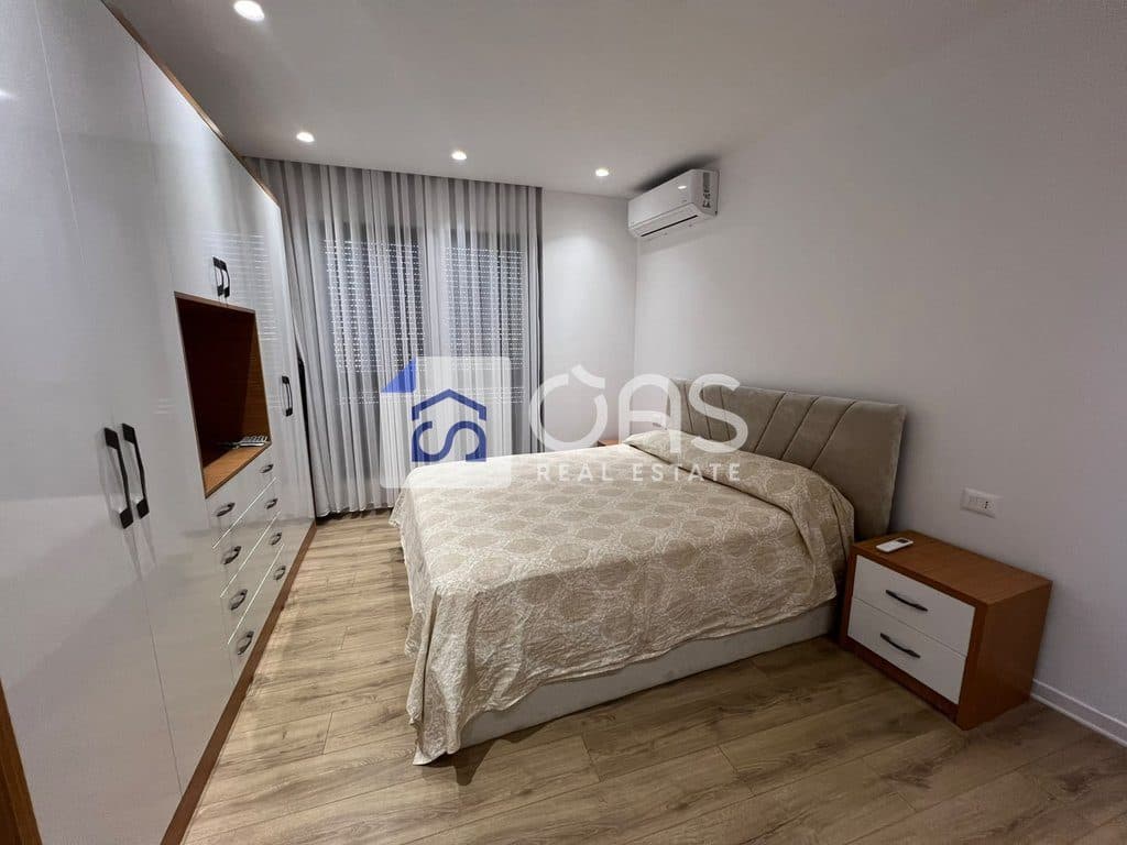 Jepet me qera Apartamenti 2+1+2 Bulevardi i ri 4