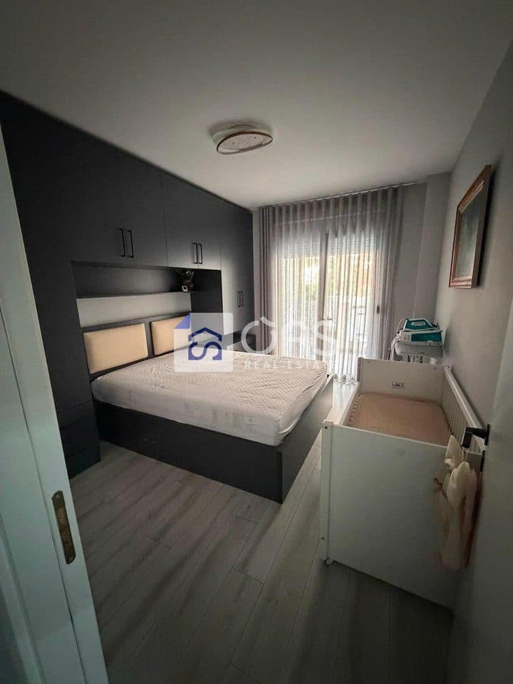 Jepet apartament me qera 1+1 te Liqeni i Thate 4