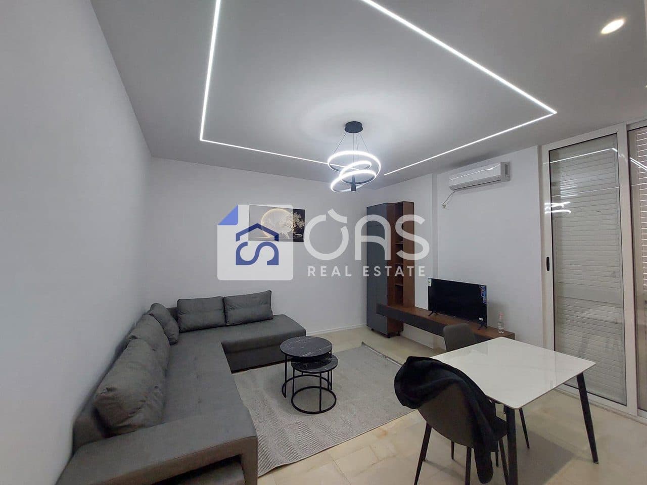 Jepet apartament me qera 1+1 Kodra e Diellit