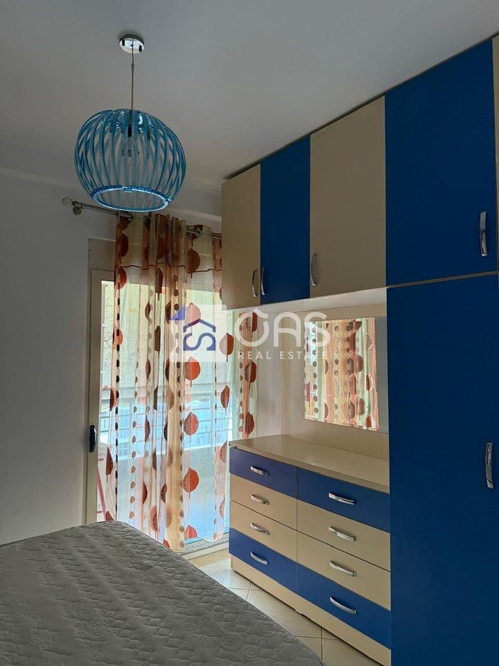 Jepet me qera apartament 1+1 ne Astir.45.000 lek