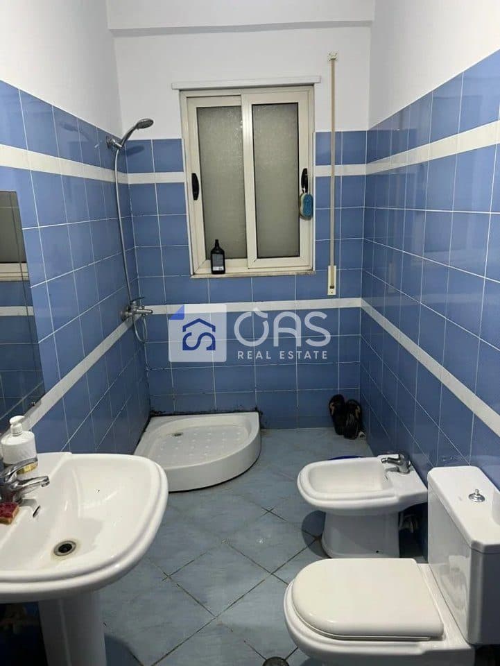 Jepet apartament me qera 1+1 Ne Fresk 4