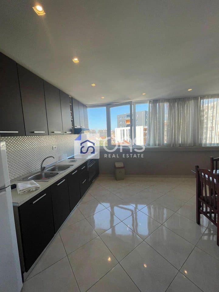 Shitet apartament 2+1 tek ish Parku 3
