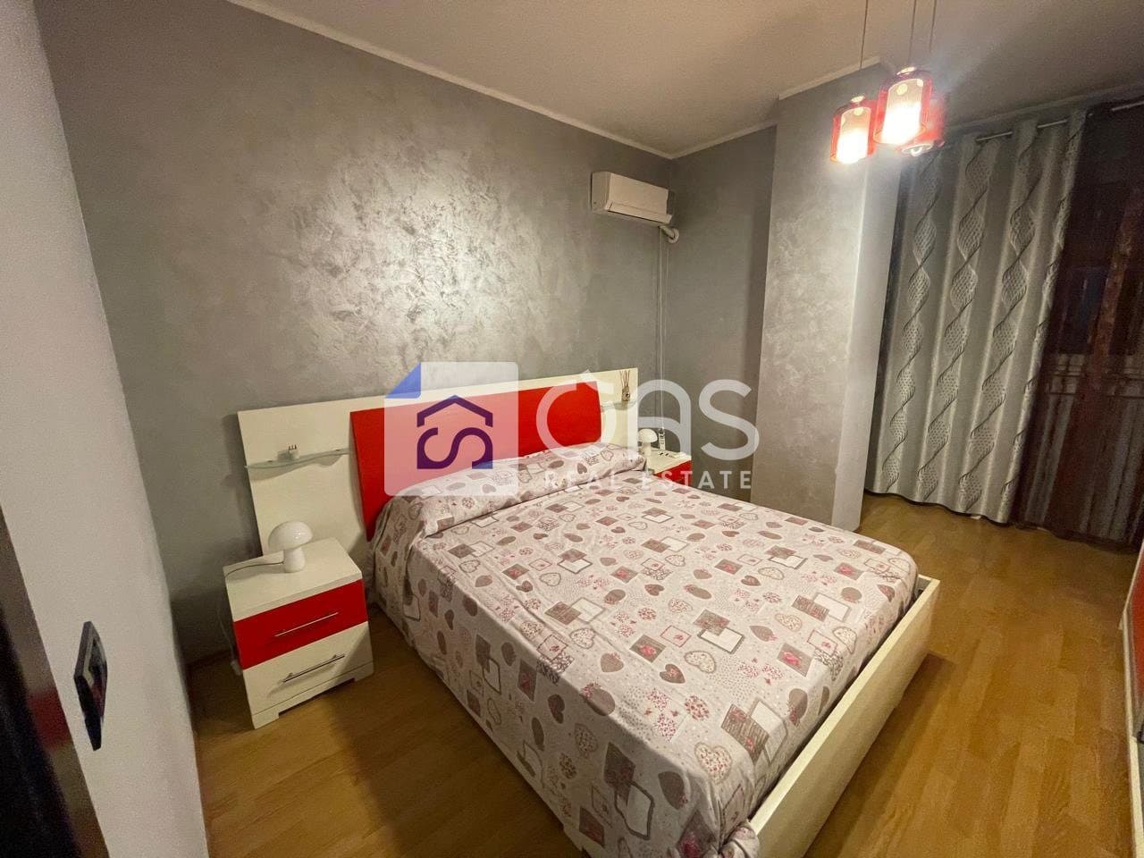 Jepet apartament me qera 2+1 ne Xhamllik 3