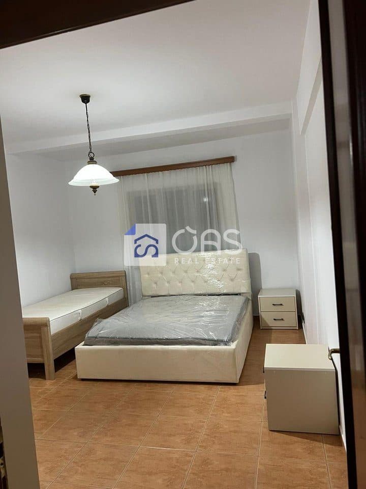 Jepet apartament me qera 1+1 tek Bulevardi i Ri 3