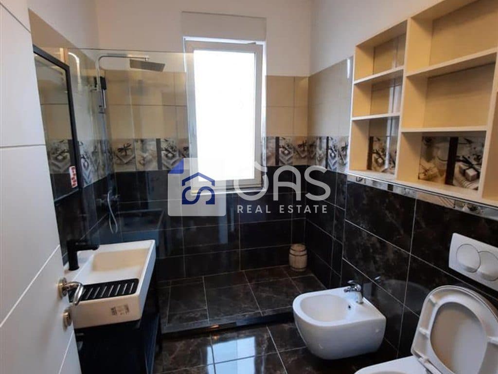 Jepet me qera Apartamenti 2+1+2+parkim 21 Dhjetori 4