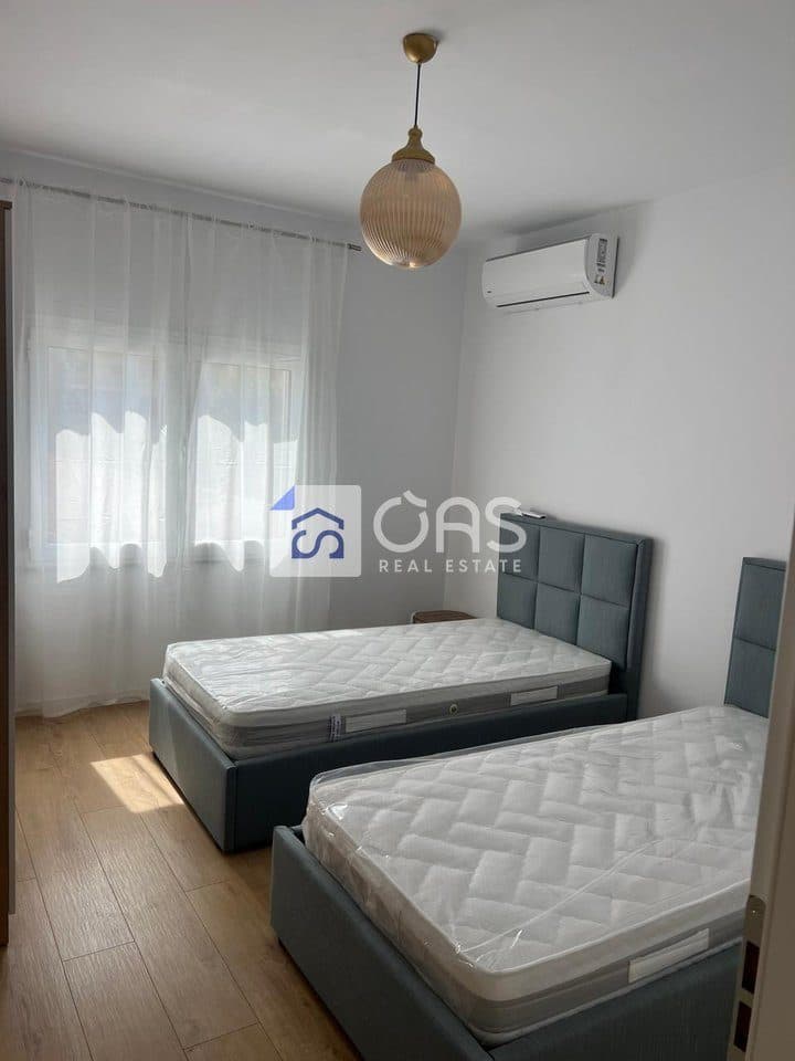 Apartament 2+1 Me Qira në Bulevardin Zogu i Parë, Tiranë - 850€ | 90 m² 2