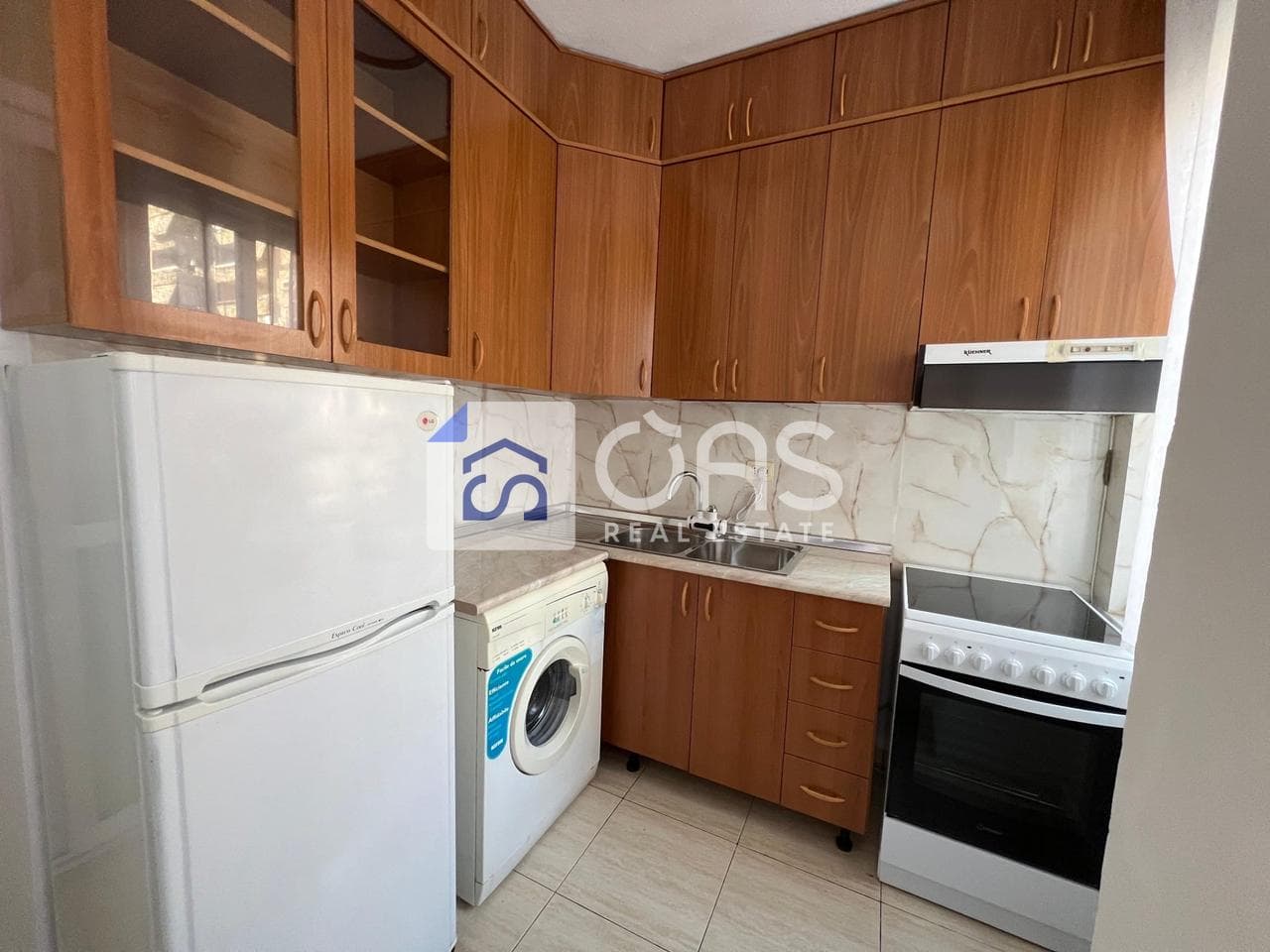 Jepet me qera Apartament 1+1 ne Komune Parisi 2