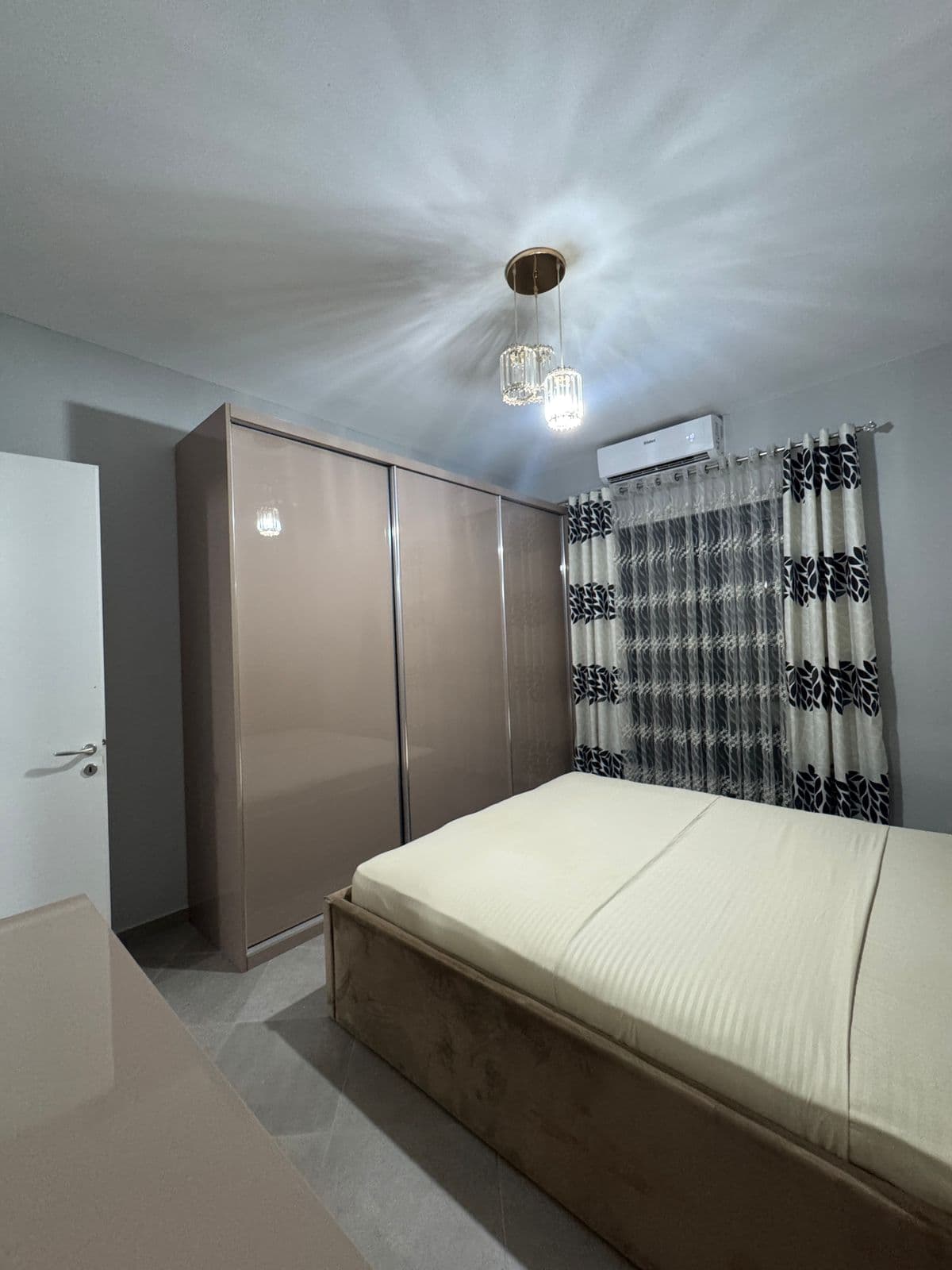 Jepet apartament me qera 2+1 tek Green City (Astir) 4