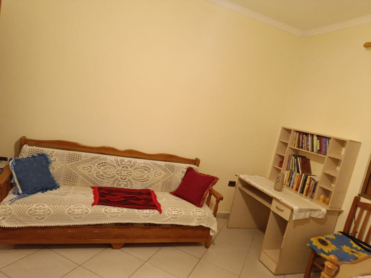 Jepet apartament 2+1 me qera ne Sauk 4