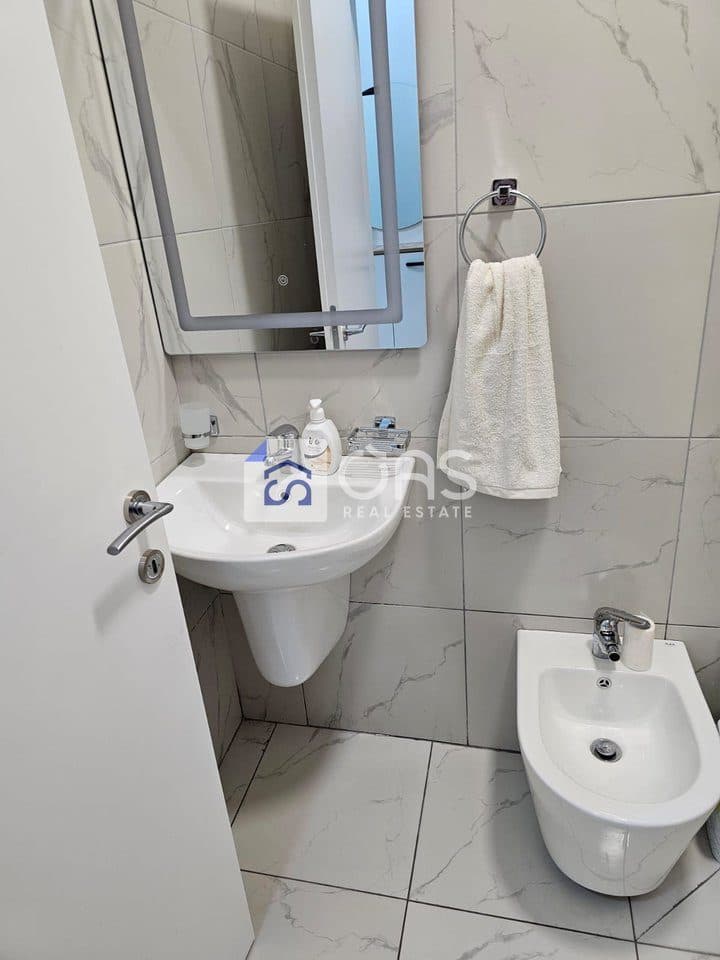 Shitet apartament 2+1+2 ne Misto Mame 4