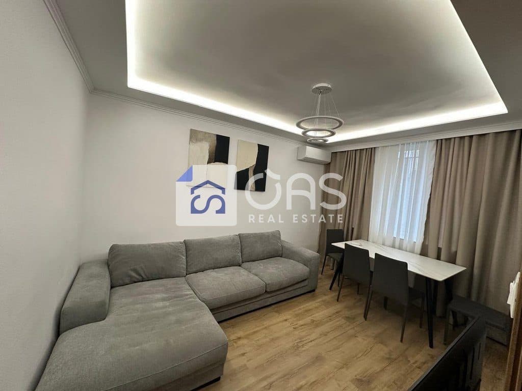 Jepet me qera Apartamenti 2+1 Te 21 Dhjetori 2