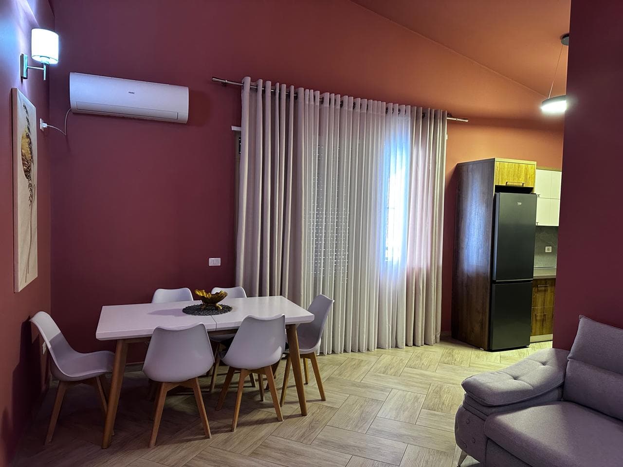 Apartament 2+1 Me Qira në Liqeni i Thatë, Tiranë - 900€ | 100 m² 2