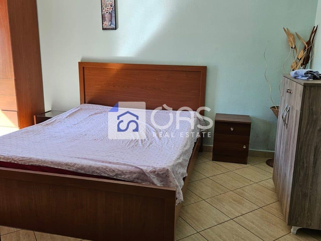 Jepet me qera apartament 2+1 Rruga Jordan Misja 4