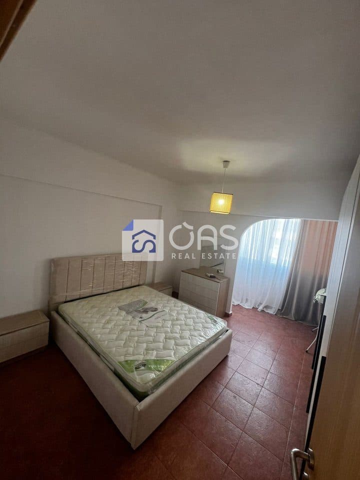 Apartament 2+1 Me Qira në Komunën e Parisit, Tiranë - 650€ | 105 m² 2