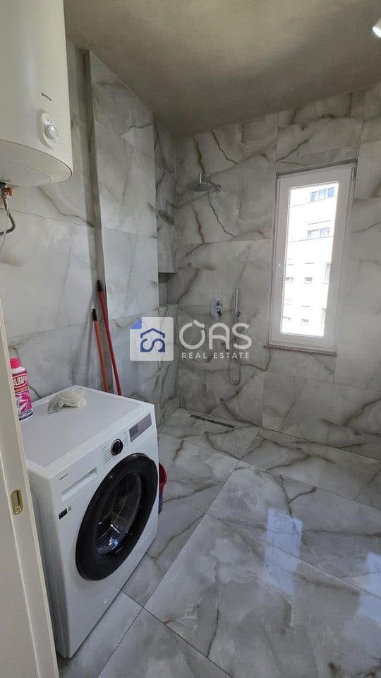 Jepet me qera apartament 1+1 astir 4