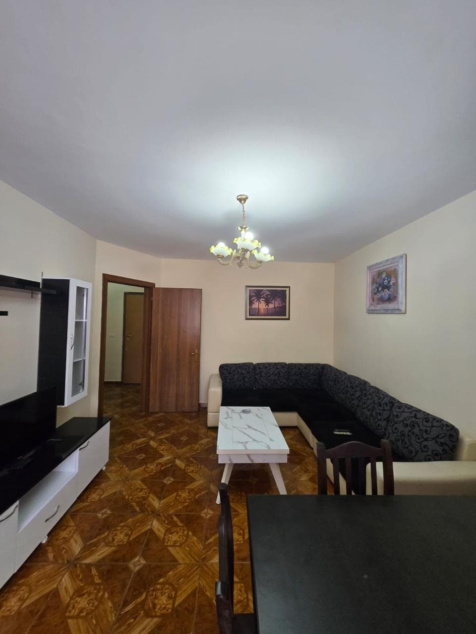Apartament 1+1 Me Qira në Stadiumi Dinamo, Tiranë - 500€ | 60 m²
