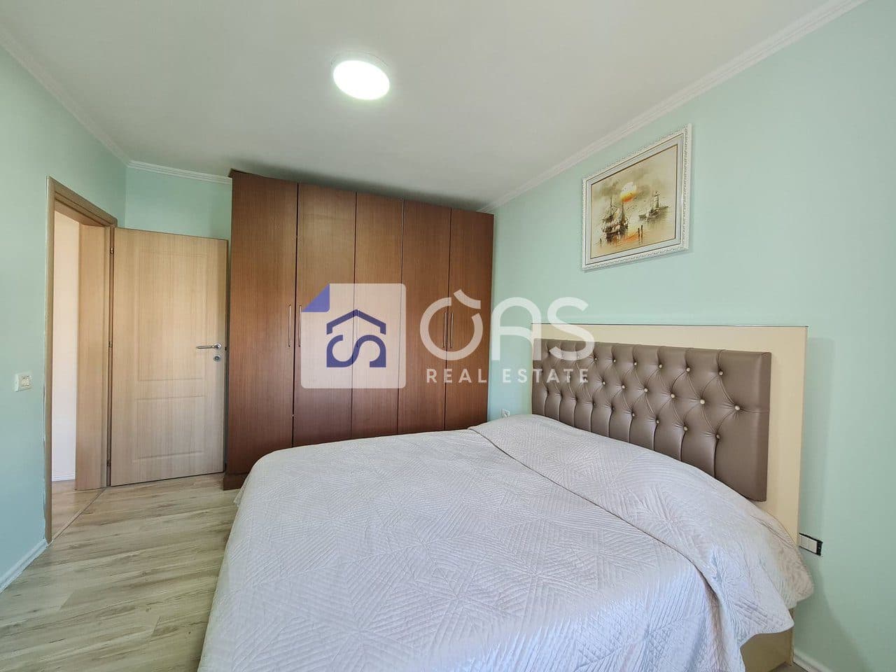 Shitet apartament 1+1 tek Tregu Elektrik 2