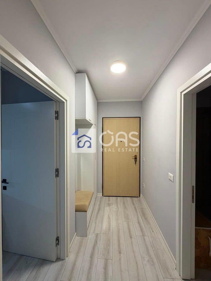 Jepet apartament me qera 1+1 te Liqeni i Thate 3