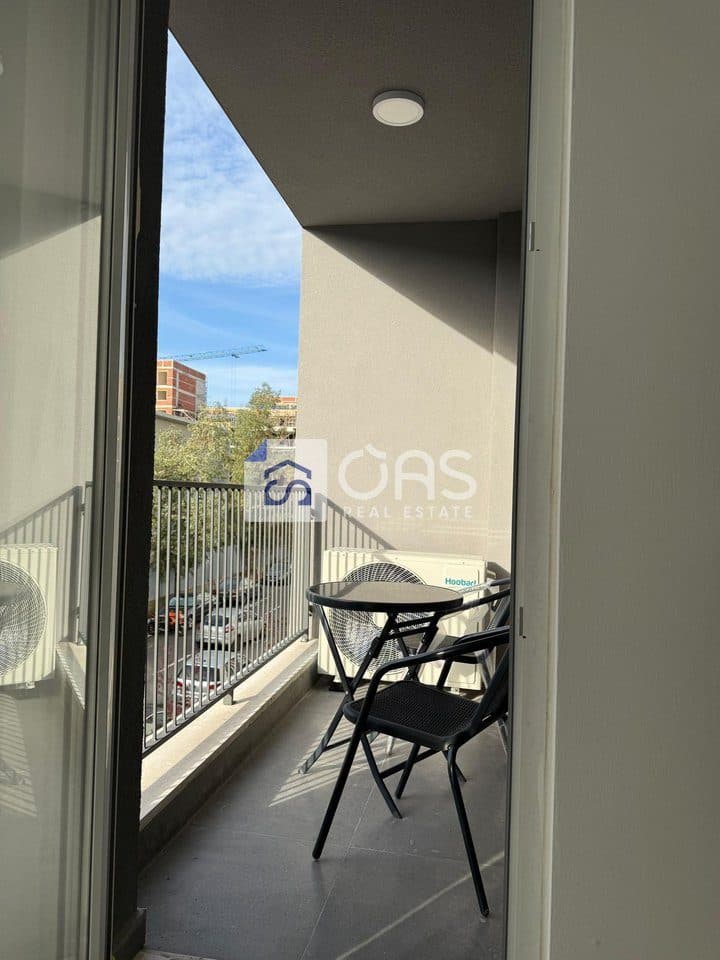 Jepet me qera apartament 2+1 te Univers City 3