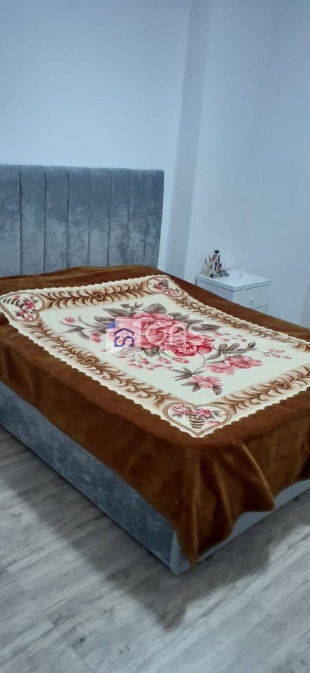 Jepet apartament me qera 1+1 +garazhd tek Misto Mame 3