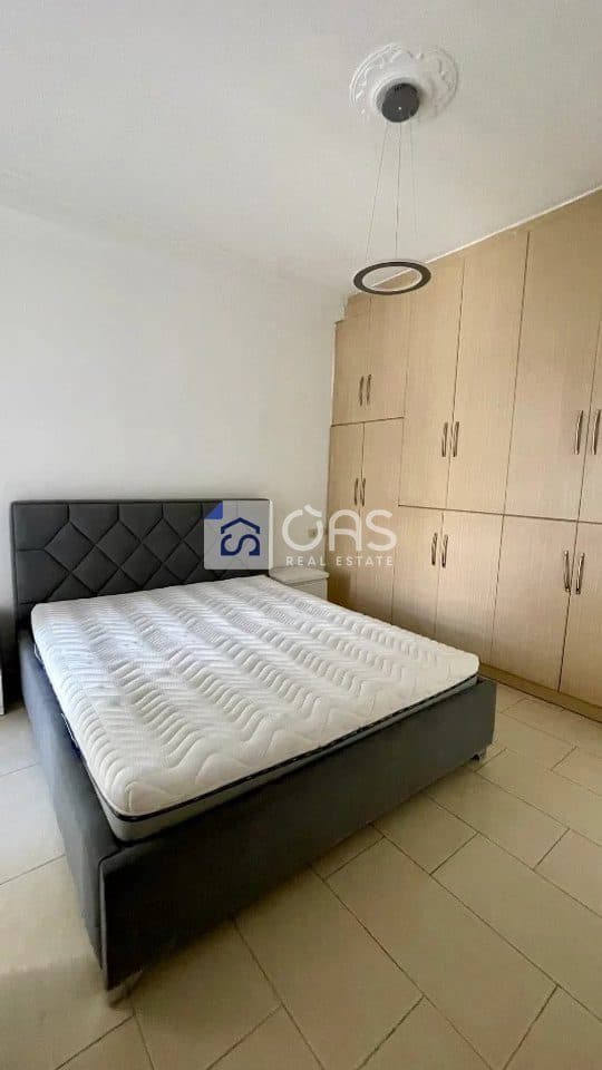 Jepet me qera apartament 1+1 ne Myslym Shyr