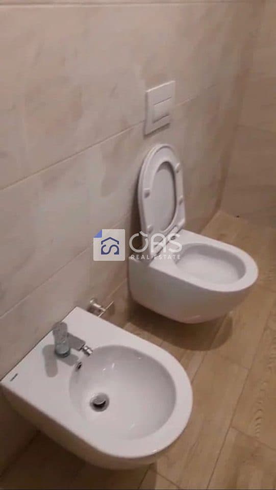 Jepet me qira apartamenti 1+1 Ne Yzberisht 3