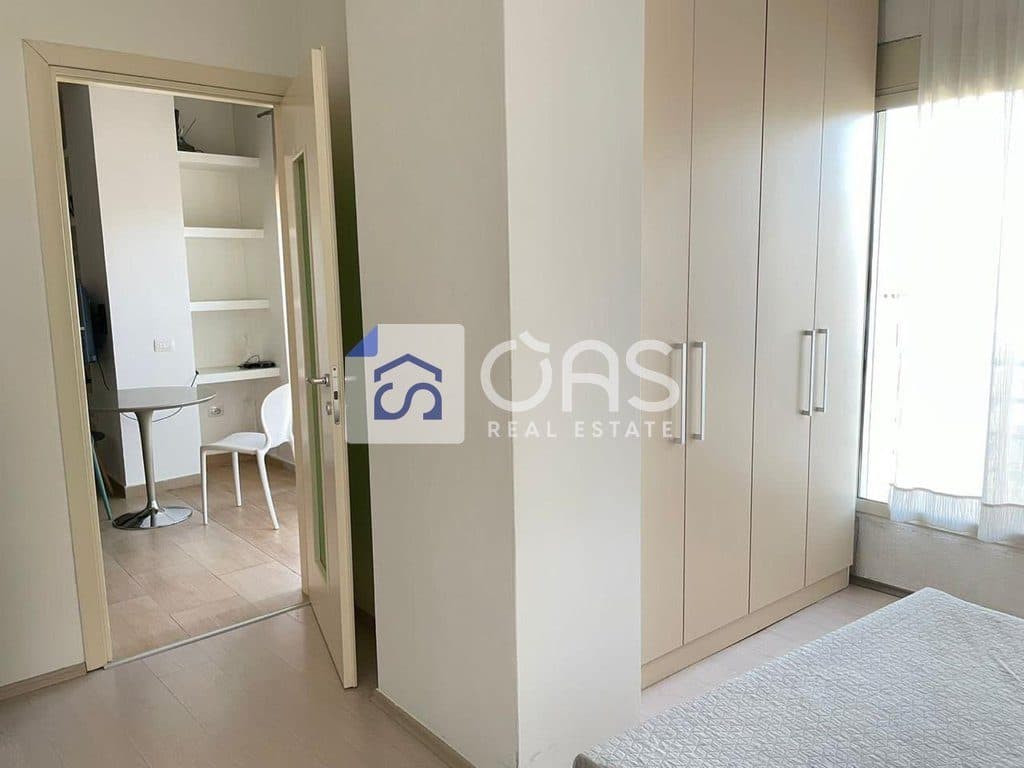Jepet me qera apartament 1+1 te Komuna e Parisit 3