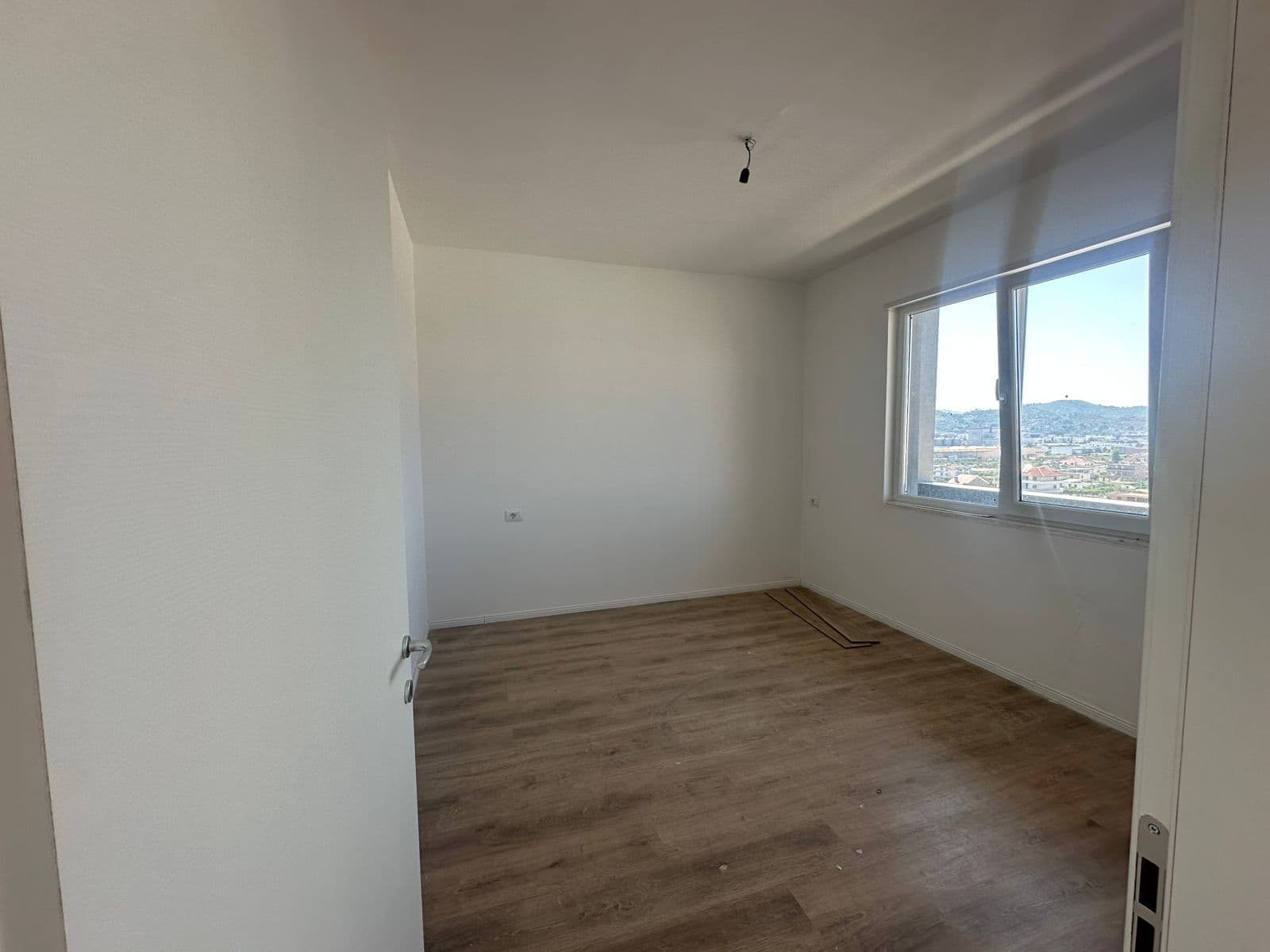 Jepet me qera Apartament 1+1 Tek Univers City 3