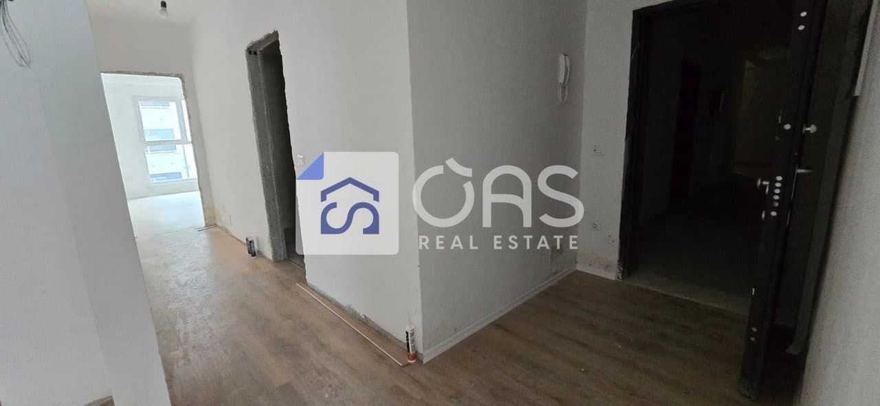 Shitet apartament 2+1+2 ne Laprake 3