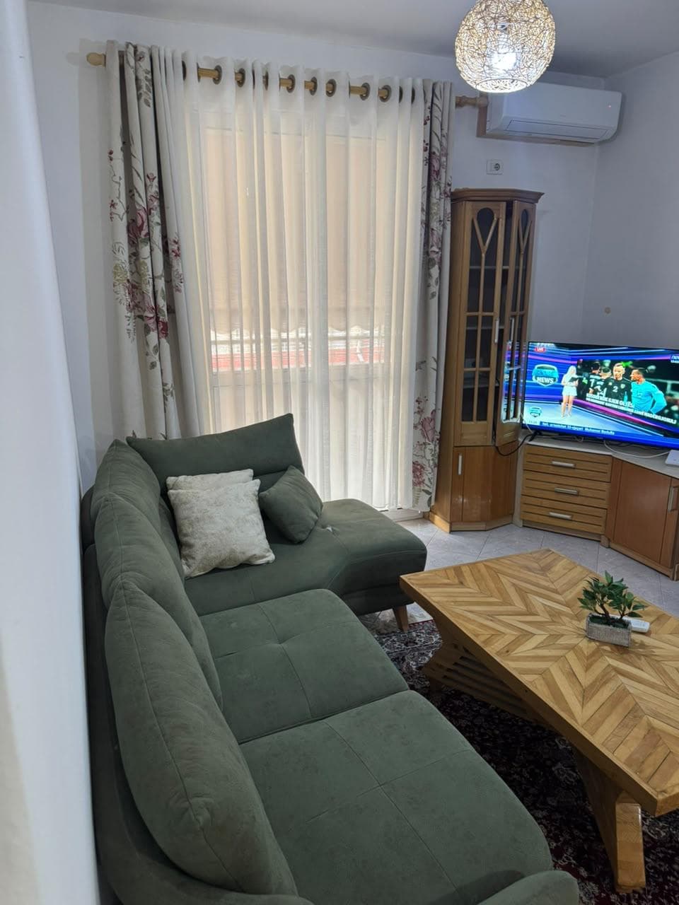 Jepet me qera Apartamenti 1+1 Astir 3