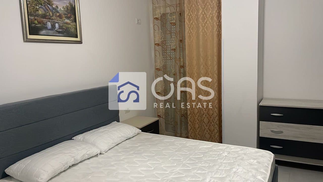 jepet me qira apartamenti 2+1+2 me parkim 5 Maj