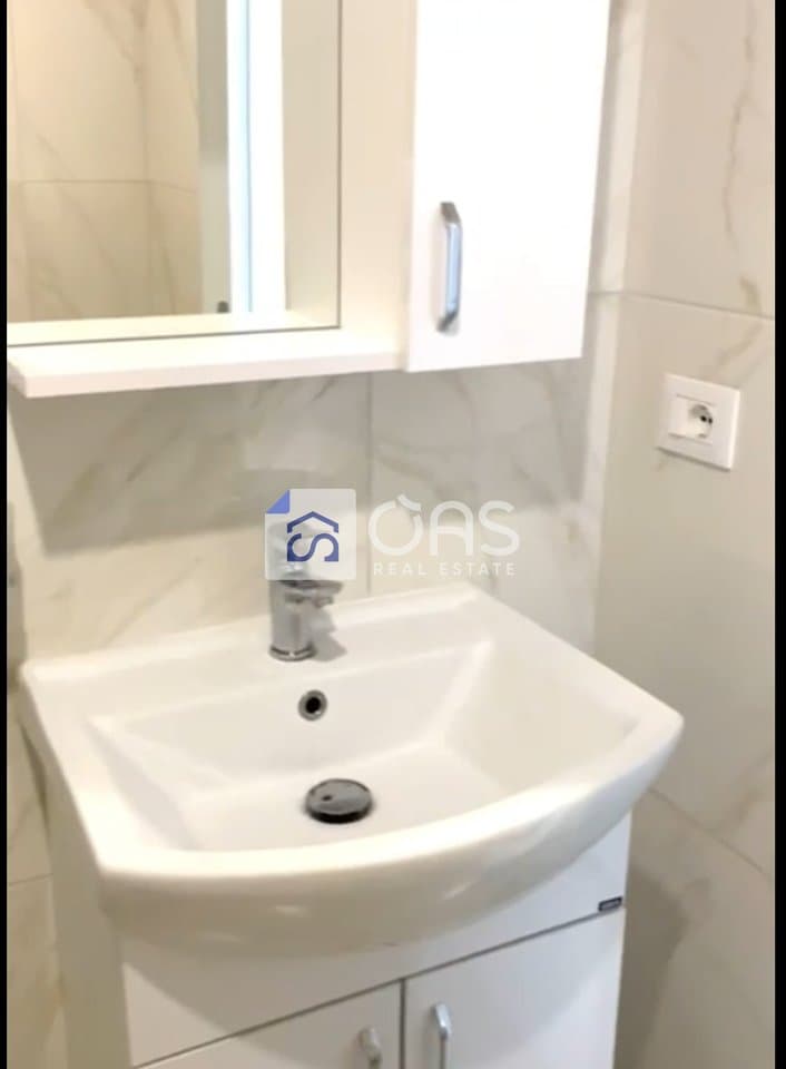 Jepet apartament me qera 1+1+ post parkimi tek Spitali Amerikan 3 4