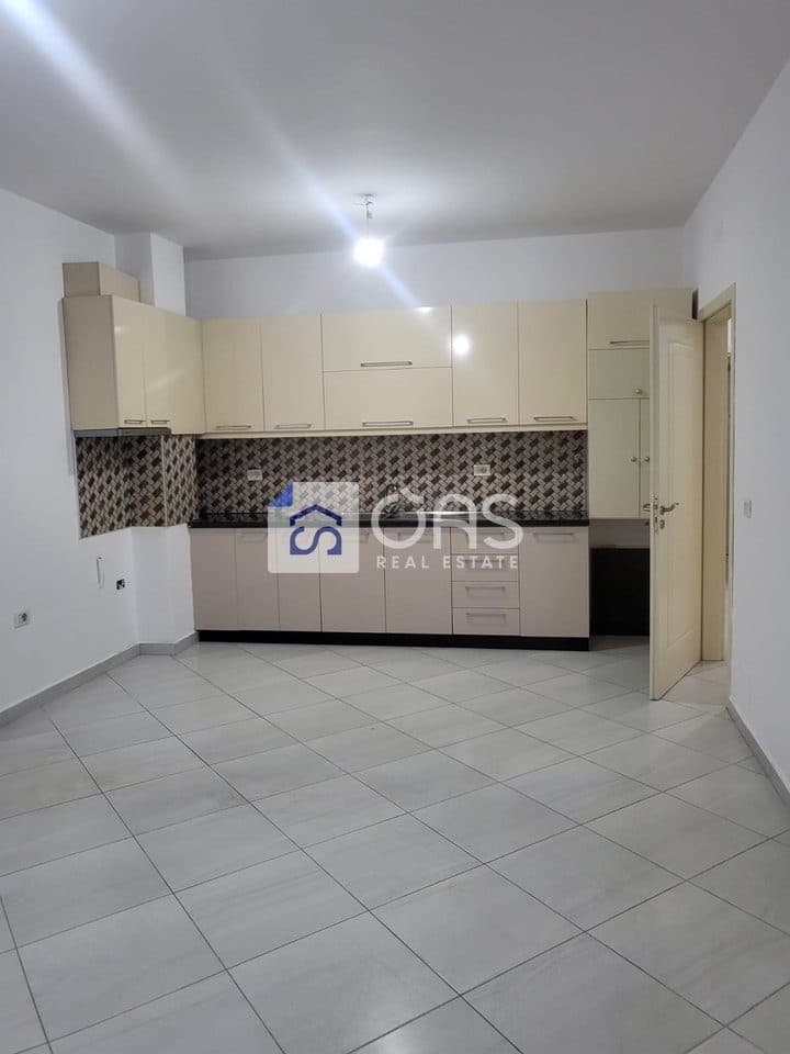 Apartament 2+1 Me Qira në Don Bosko, Tiranë – 550€ | 95 m²