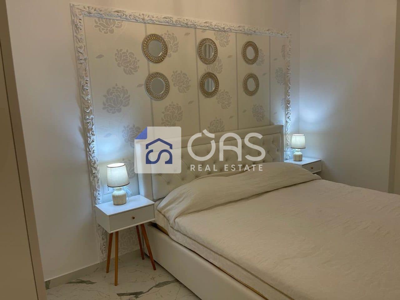 Shitet Apartament 1+1 tek 21 dhjetori (Square 21) 3
