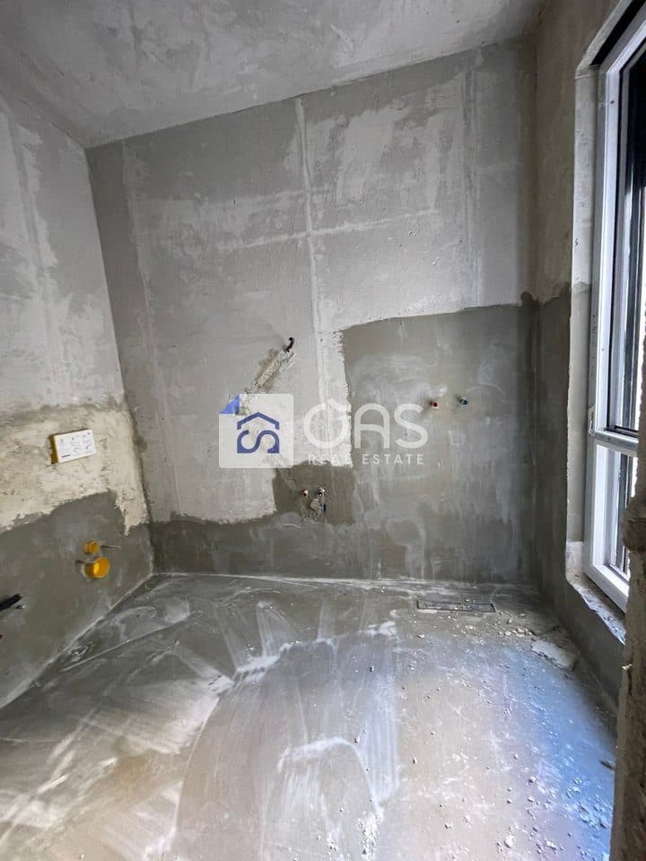 Shitet apartament 2+1+2 ne Don Bosko 4