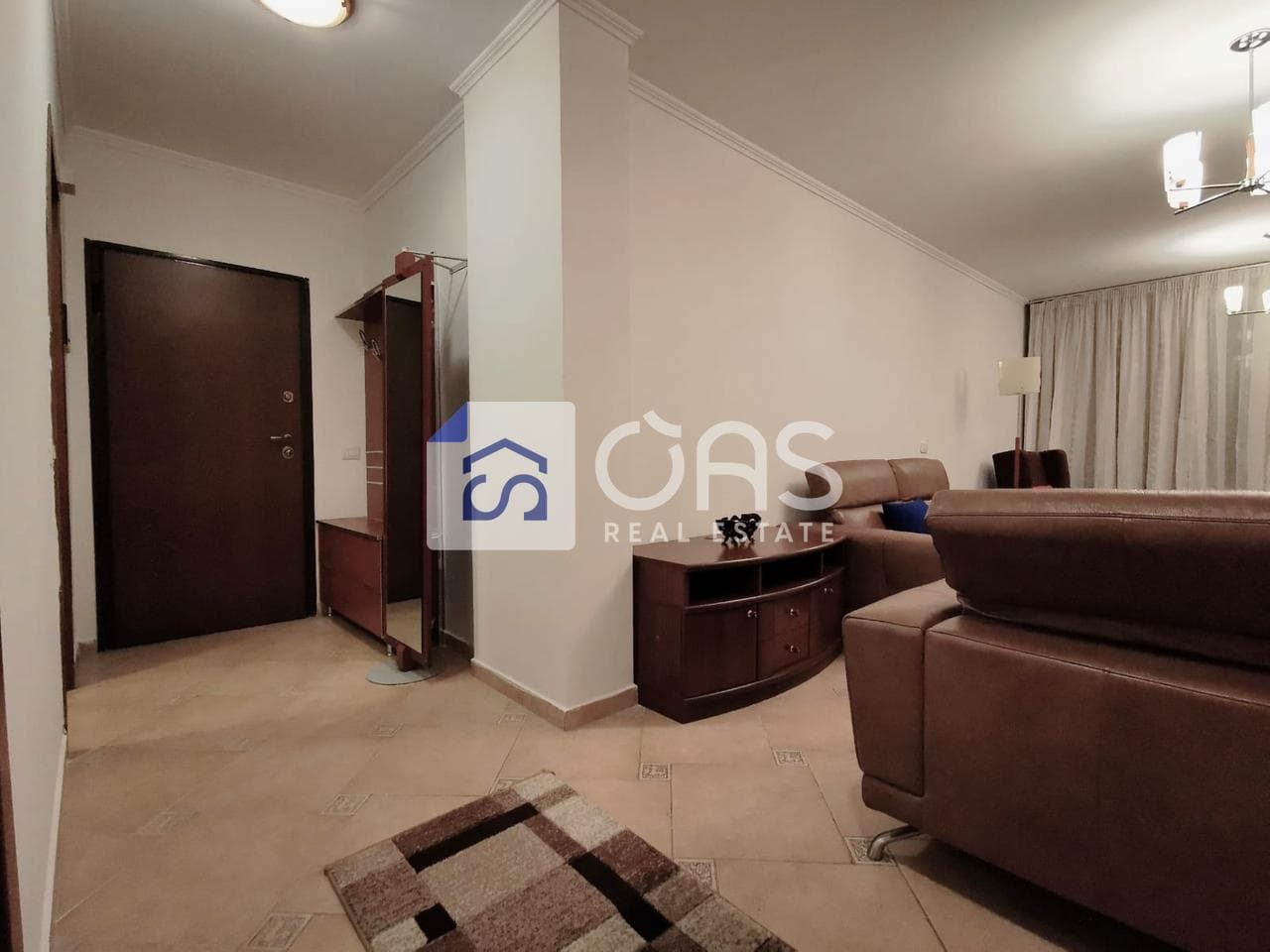 Jepet me qera 2+1 apartament tek Rruga e Elbasanit 2