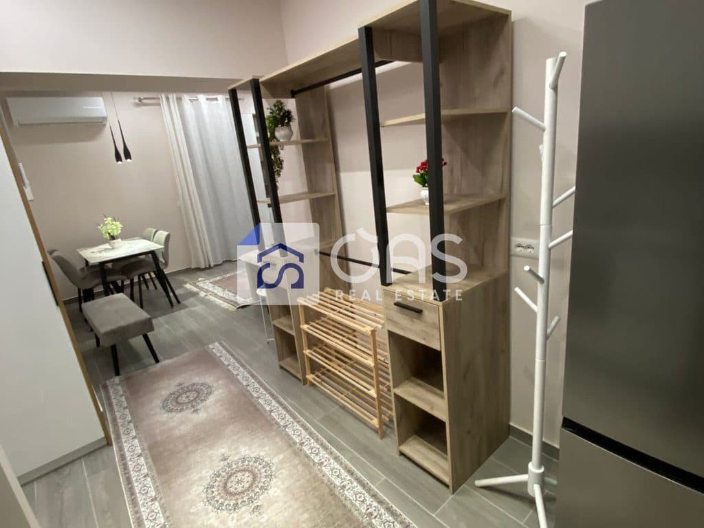 Jepet me qera apartament 1+1 te Rruga e Elbasanit 3