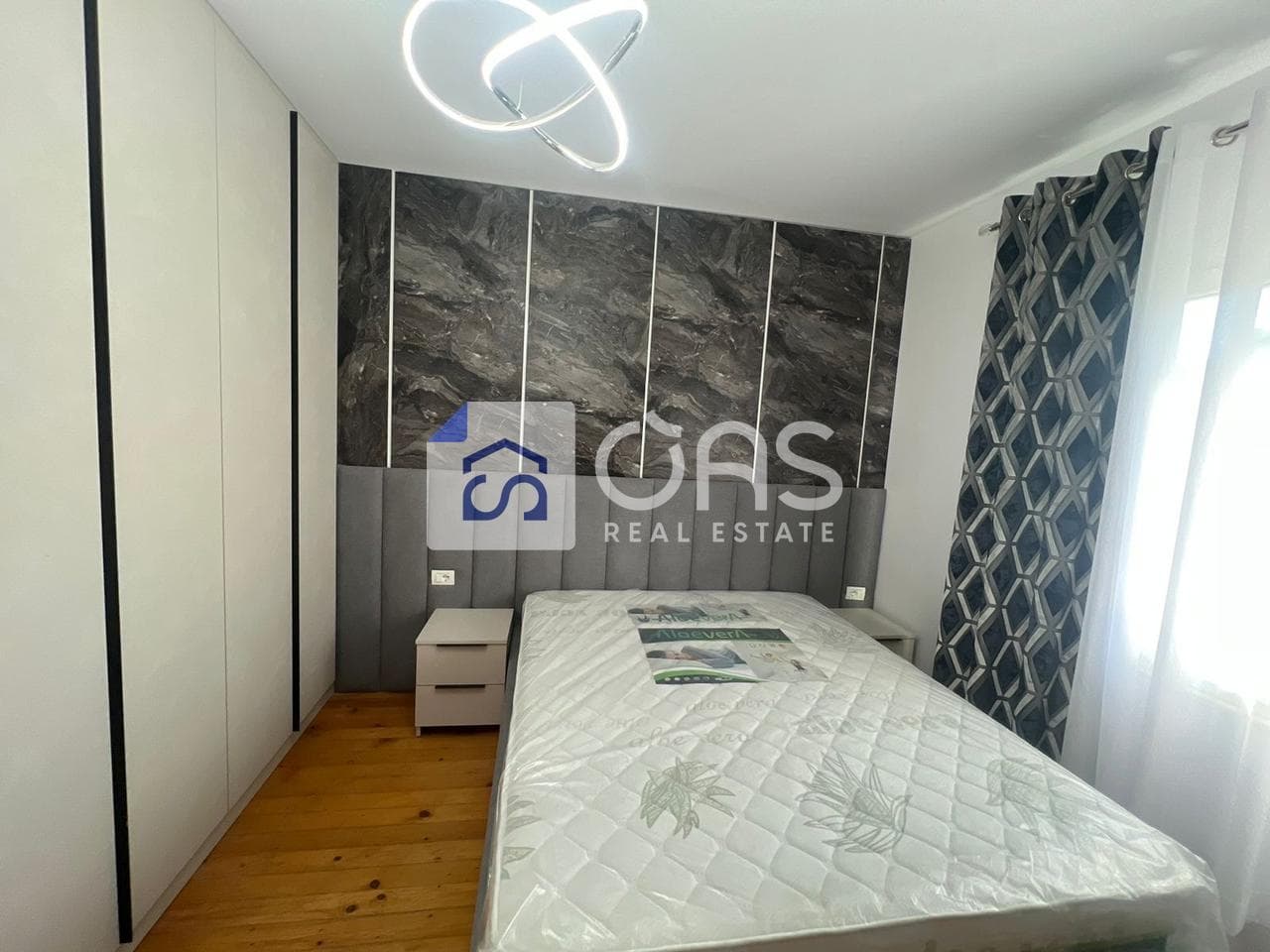 Jepet me qera apartament 2+1+2 ne Fresk. 4