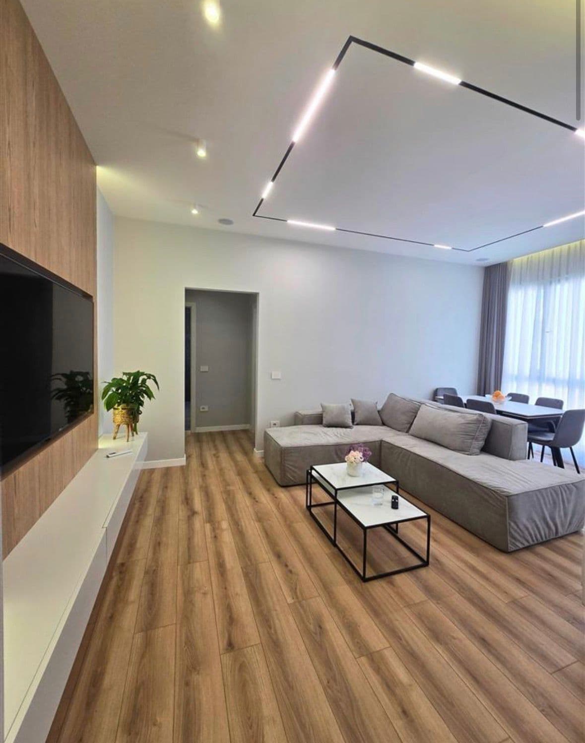 Jepet apartament luksoz me qera 1+1 ne Liqenin e Thate , Green Valley 1300 euro 2