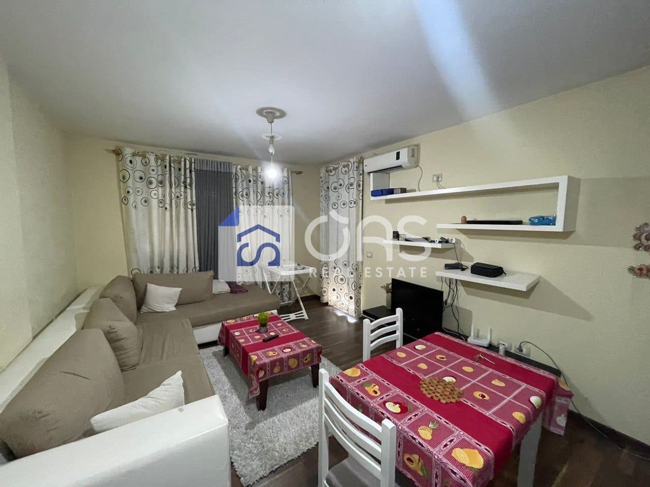 Apartament 1+1 Me Qira në Liqeni i Thatë, Tirana - 450€ | 70 m² 2