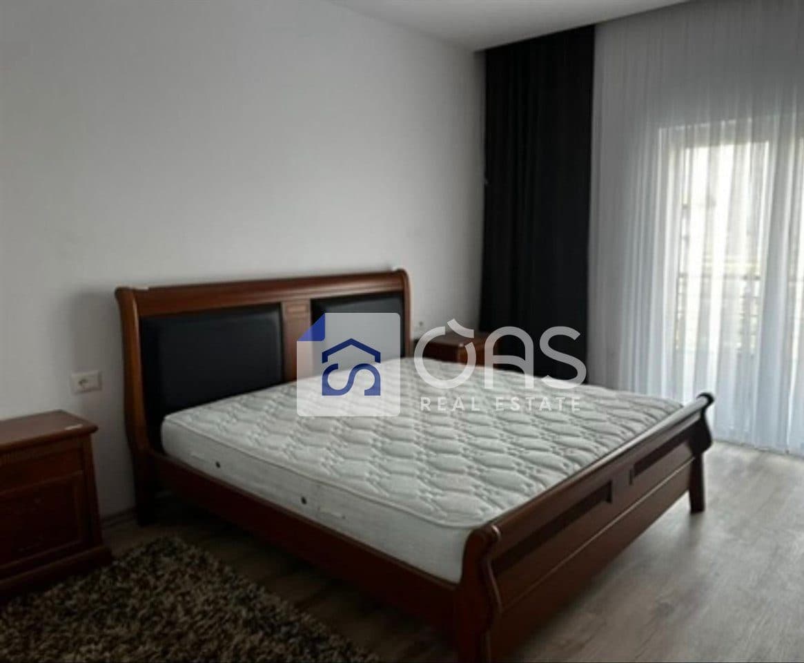 Jepet apartament me qera 3+1 ne Selit 4